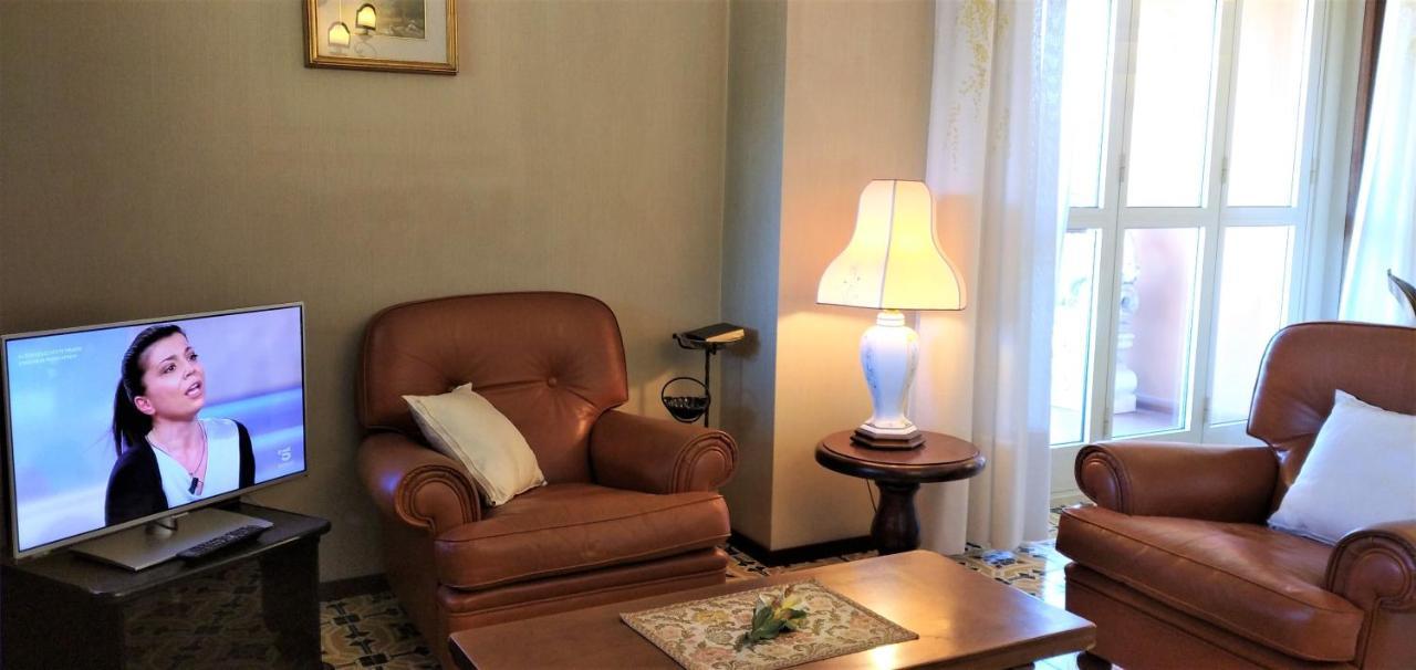 Pettirosso Apartman Stresa Kültér fotó
