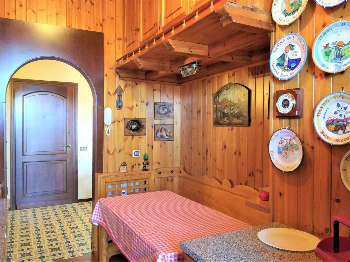 Pettirosso Apartman Stresa Kültér fotó